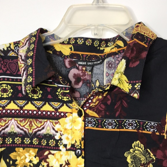 NWT Unique Spectrum Cold Shoulder Hi-Lo Button Up Top 1X, 2X, 3X PLUS SIZE - Picture 4 of 9